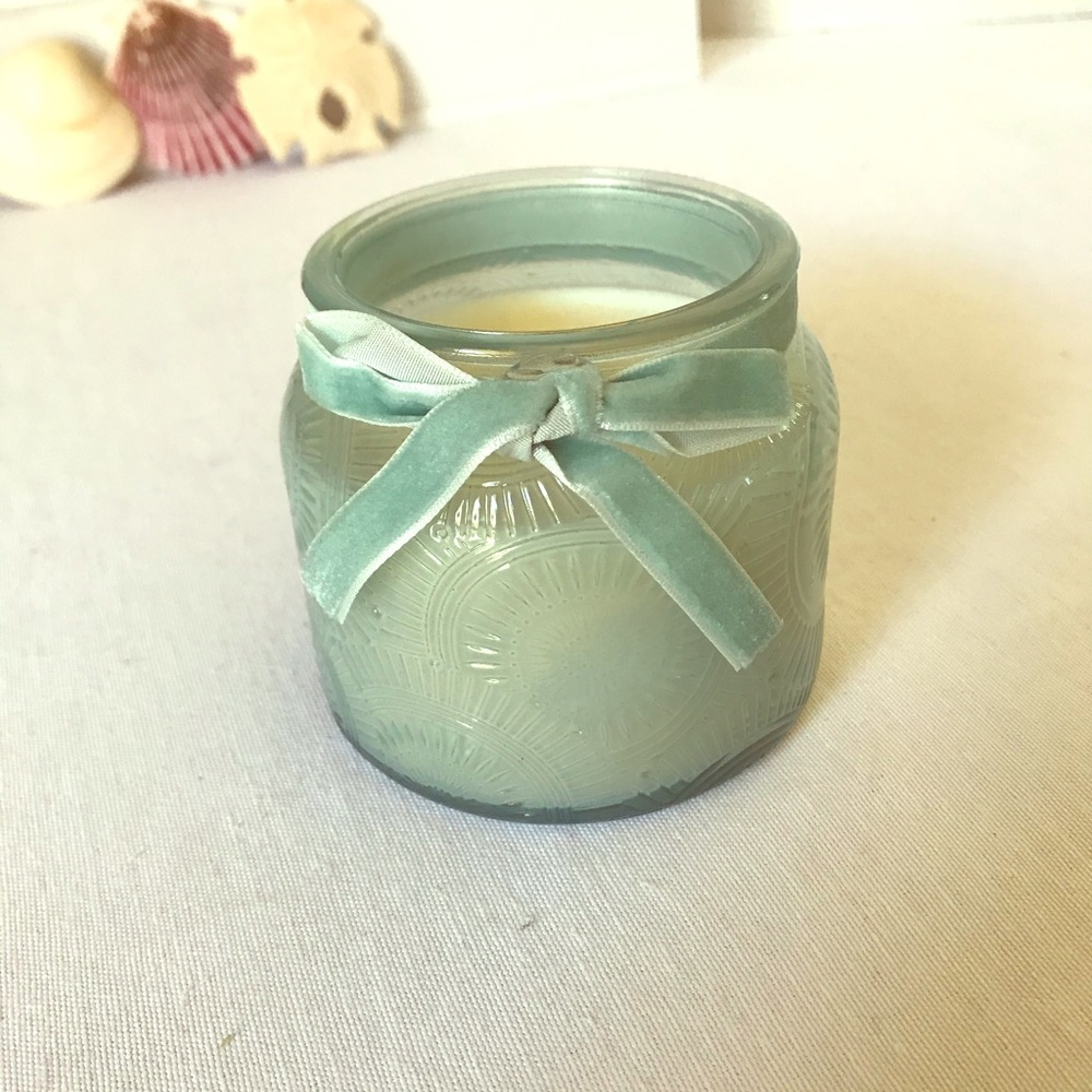DW Home Calming Waves, coconut wax blend